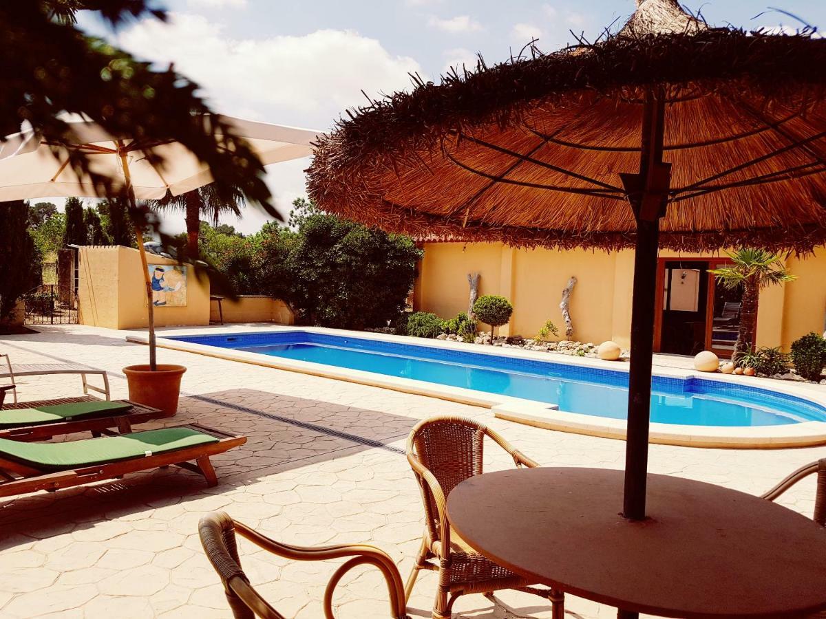 Finca Caballo Blanco Hotel Montuiri  Bagian luar foto