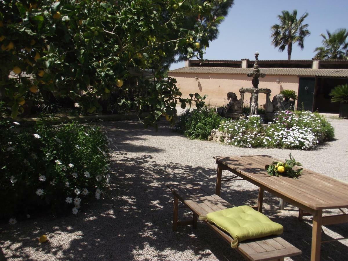Finca Caballo Blanco Hotel Montuiri  Bagian luar foto